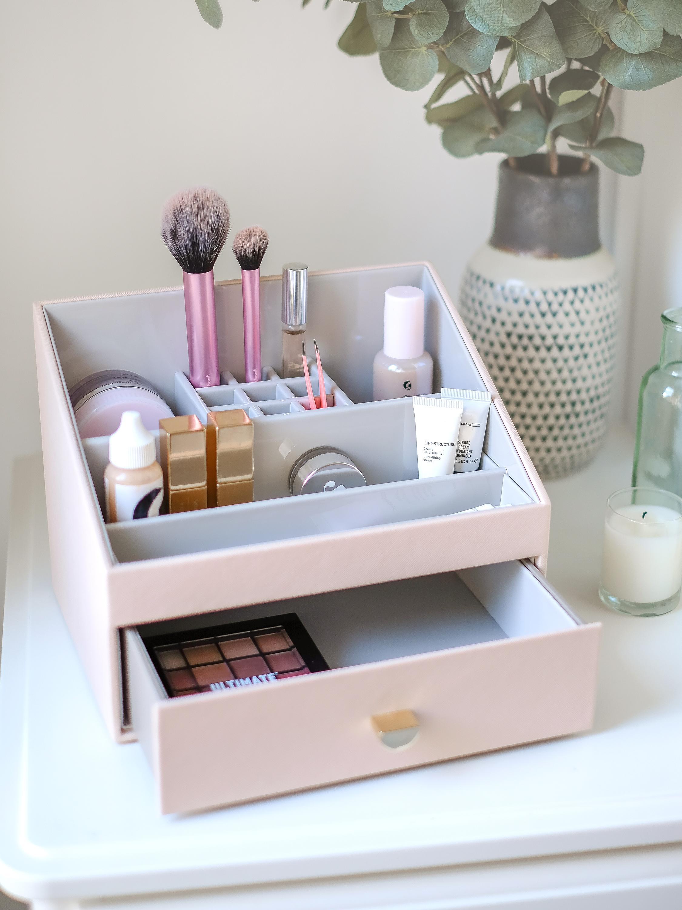 Blush Pink Classic Makeup Organiser