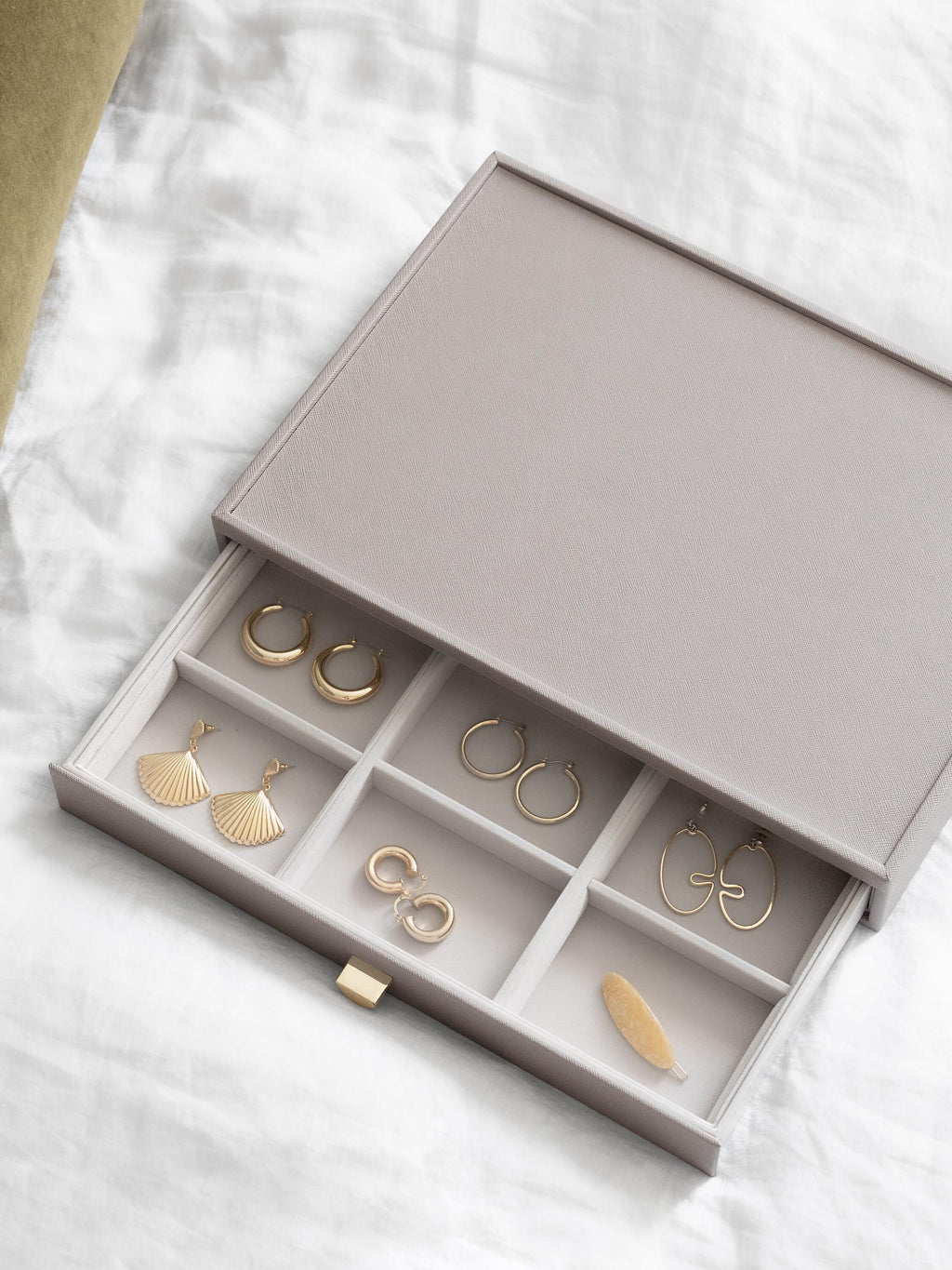 Taupe Supersize 9 Section Drawer Layer