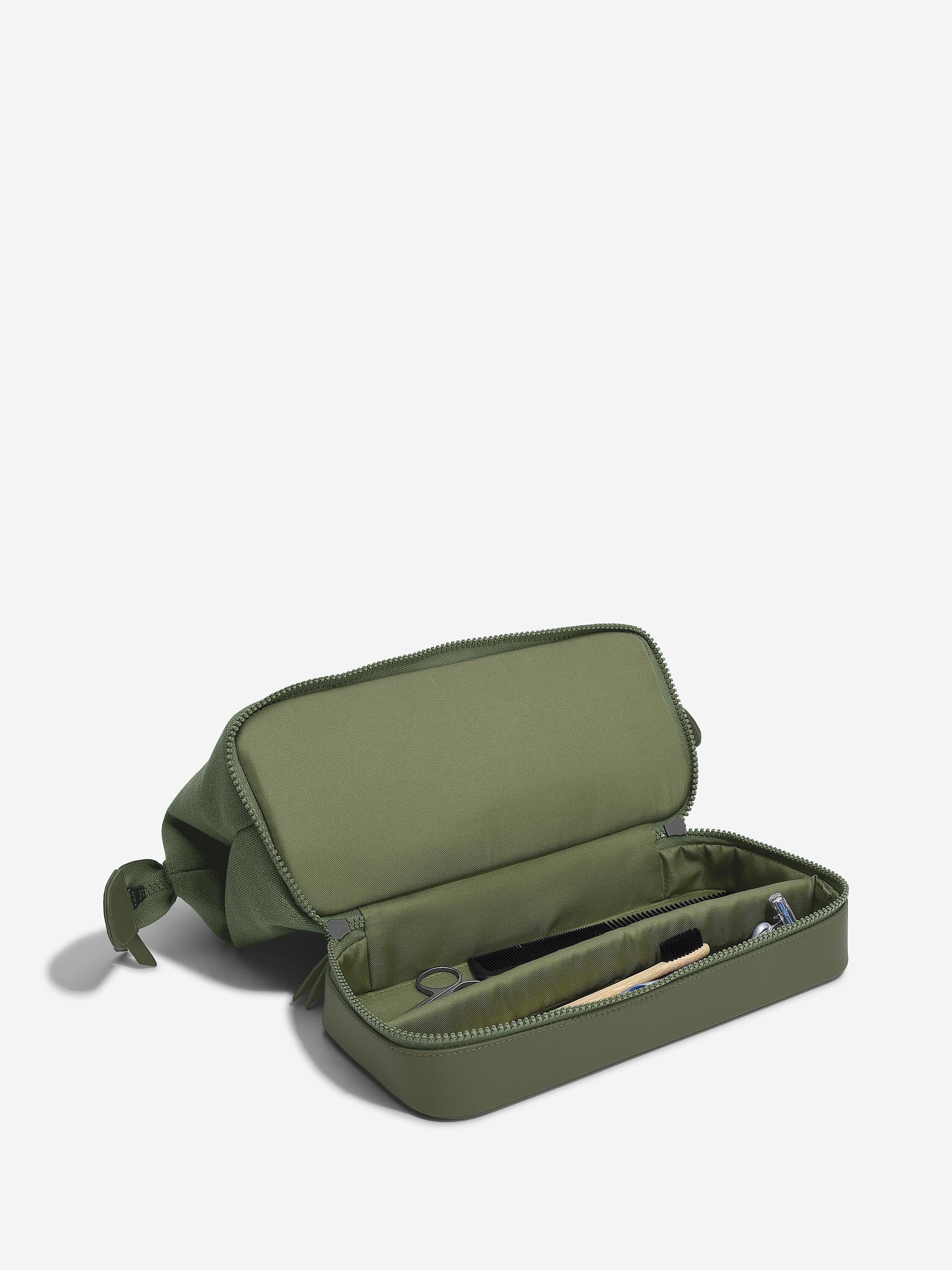 Green Large Canvas Washbag
