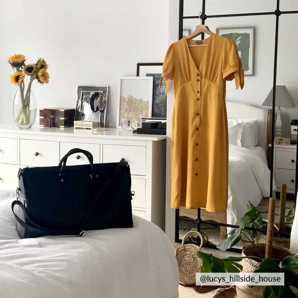 Taupe Zipped Garment Bag Stackers